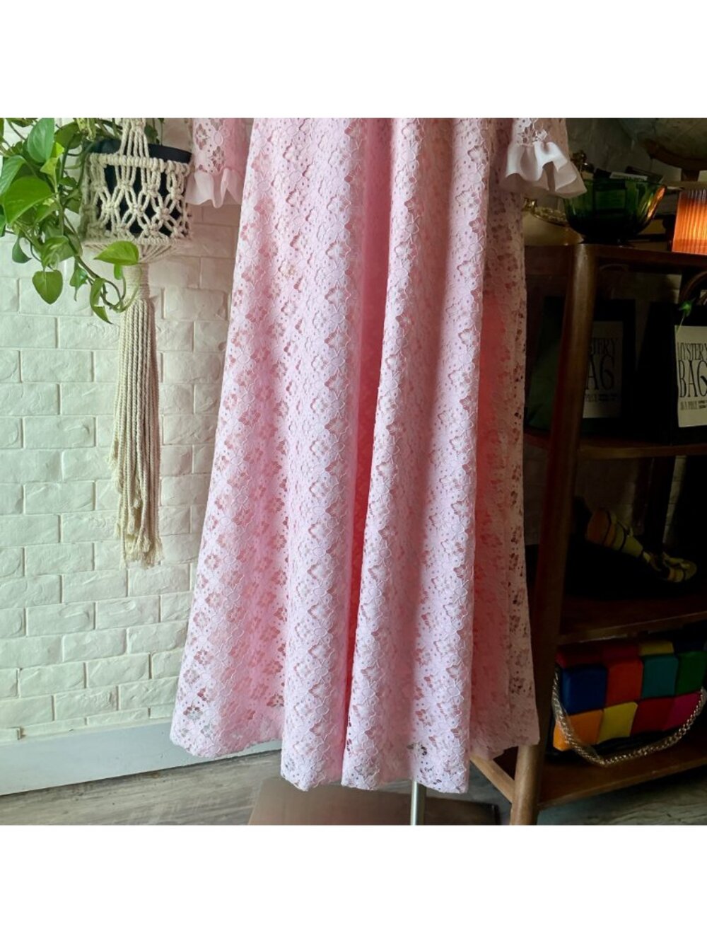 Vintage 1960s Bernie Bee Union Made Pink Lace Prairie Dress - Picture 6 of 13